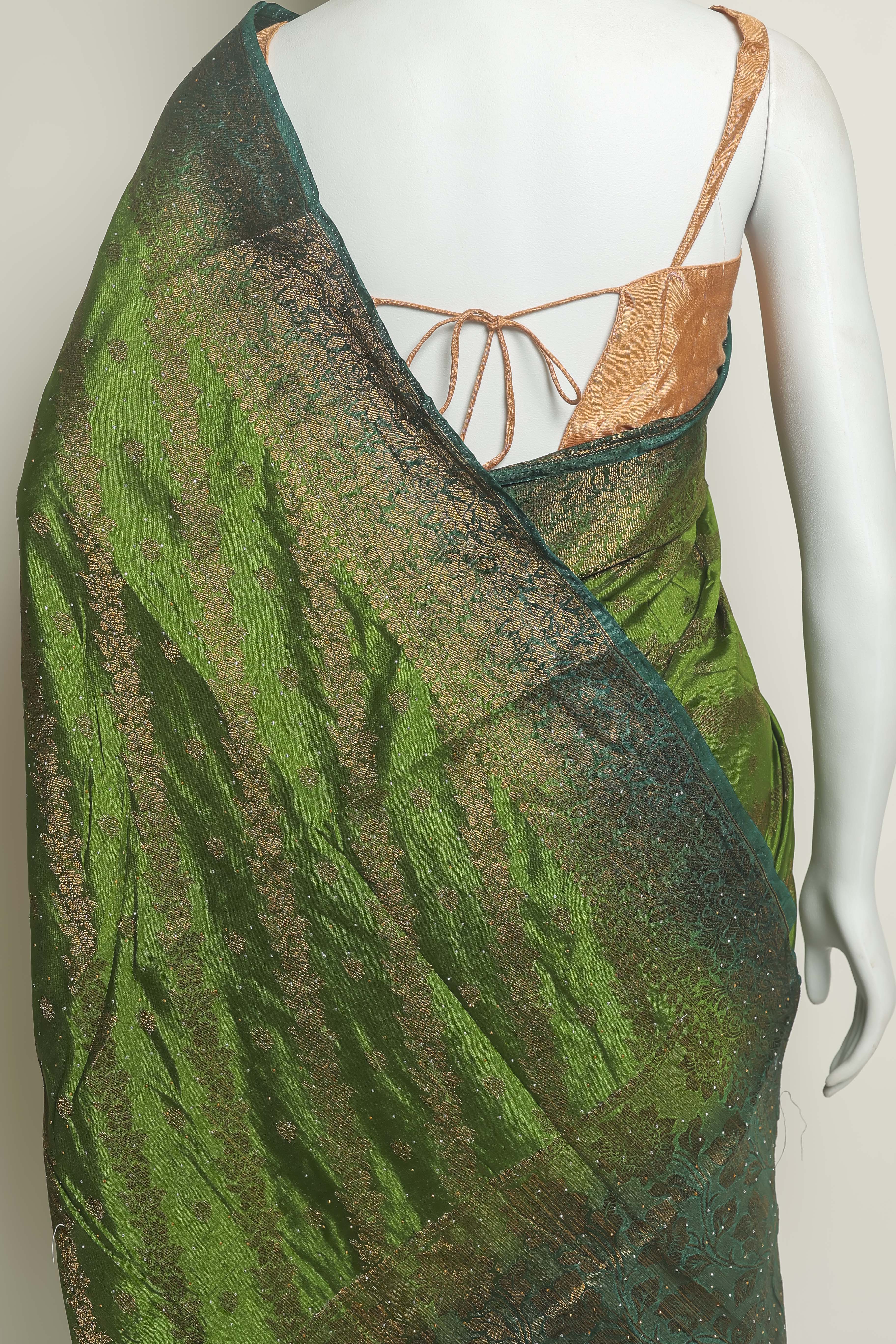 Emerald Grace Art Silk Saree – Swarovski Elegance with Peach Border